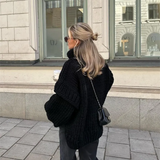Magda | Suéter oversize de mujer con cuello alto